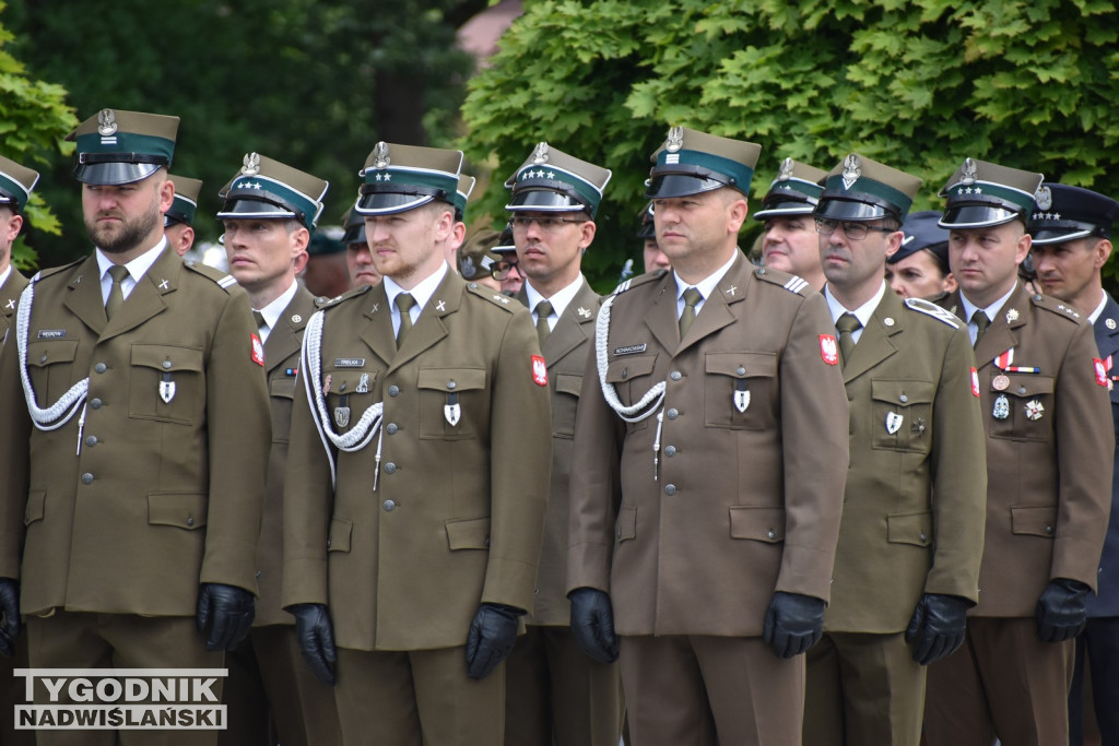 Święto 18 Brygady Artylerii w Nowej Dębie