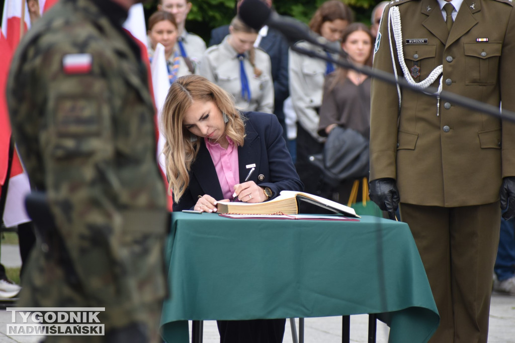 Święto 18 Brygady Artylerii w Nowej Dębie
