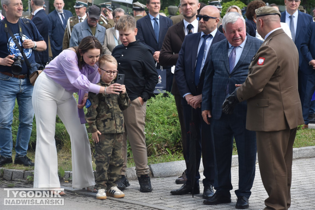 Święto 18 Brygady Artylerii w Nowej Dębie