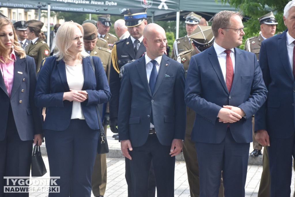 Święto 18 Brygady Artylerii w Nowej Dębie