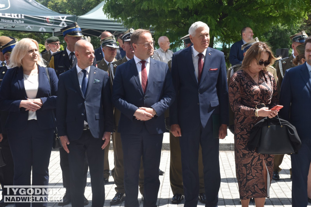 Święto 18 Brygady Artylerii w Nowej Dębie