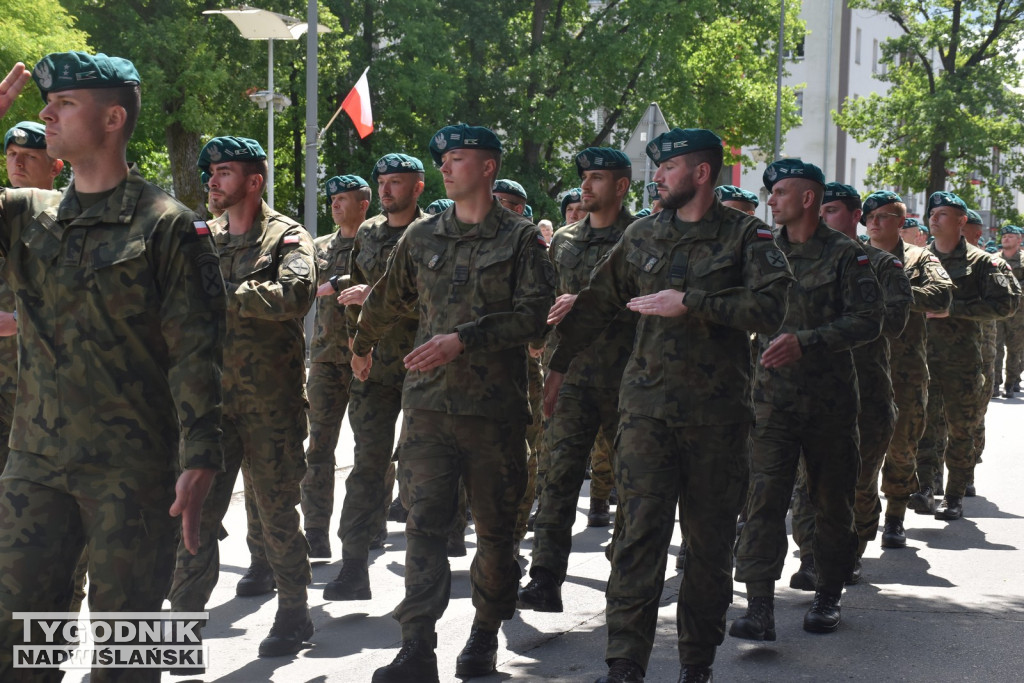 Święto 18 Brygady Artylerii w Nowej Dębie