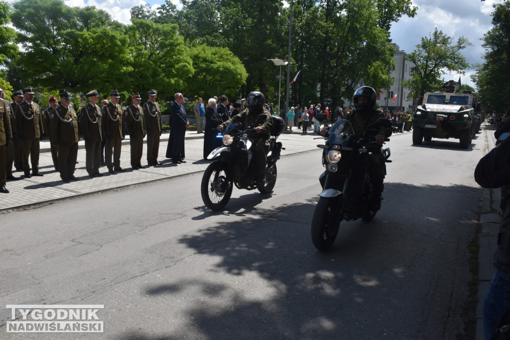 Święto 18 Brygady Artylerii w Nowej Dębie