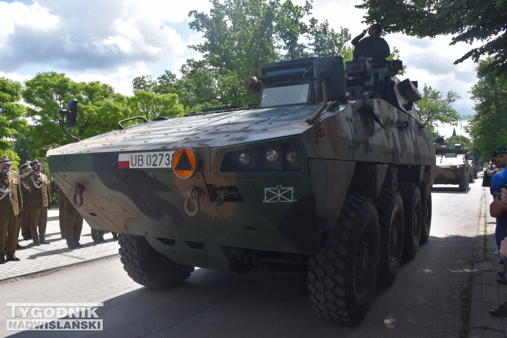 Święto 18 Brygady Artylerii w Nowej Dębie