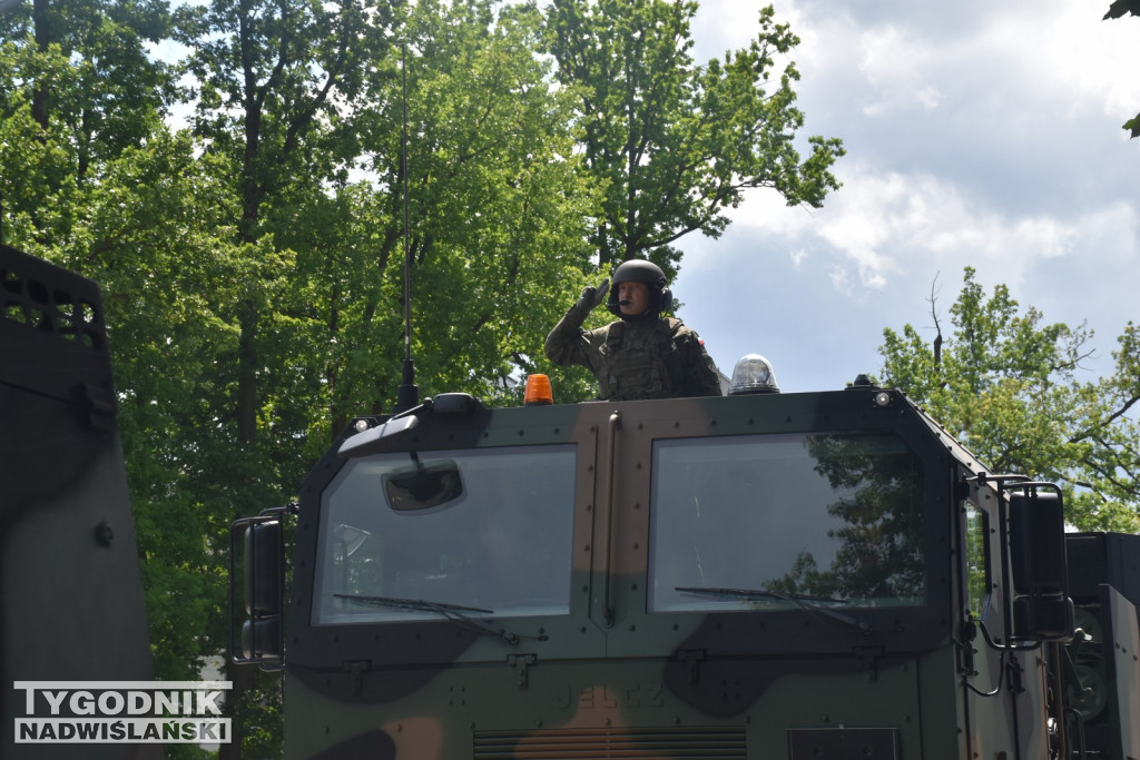 Święto 18 Brygady Artylerii w Nowej Dębie