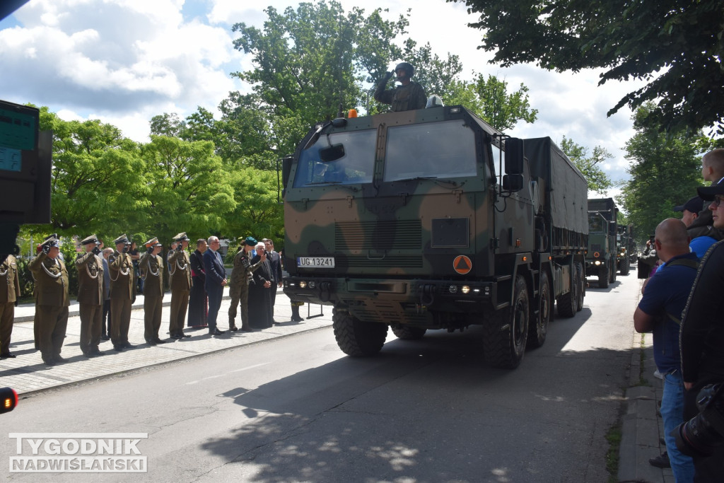 Święto 18 Brygady Artylerii w Nowej Dębie