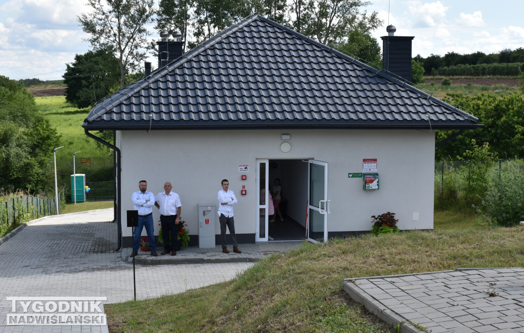 Otwarcie świetlicy wiejskiej w Kobiernikach