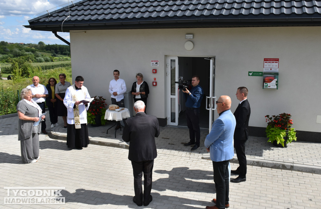 Otwarcie świetlicy wiejskiej w Kobiernikach