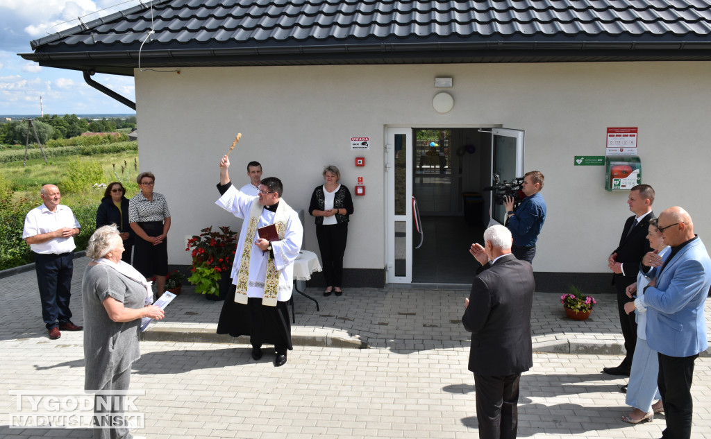 Otwarcie świetlicy wiejskiej w Kobiernikach