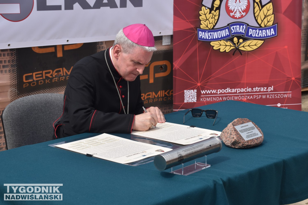 Wmurowanie kamienia węgielnego pod Centrum Ratownictwa