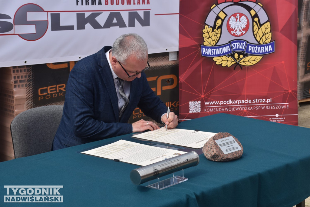 Wmurowanie kamienia węgielnego pod Centrum Ratownictwa