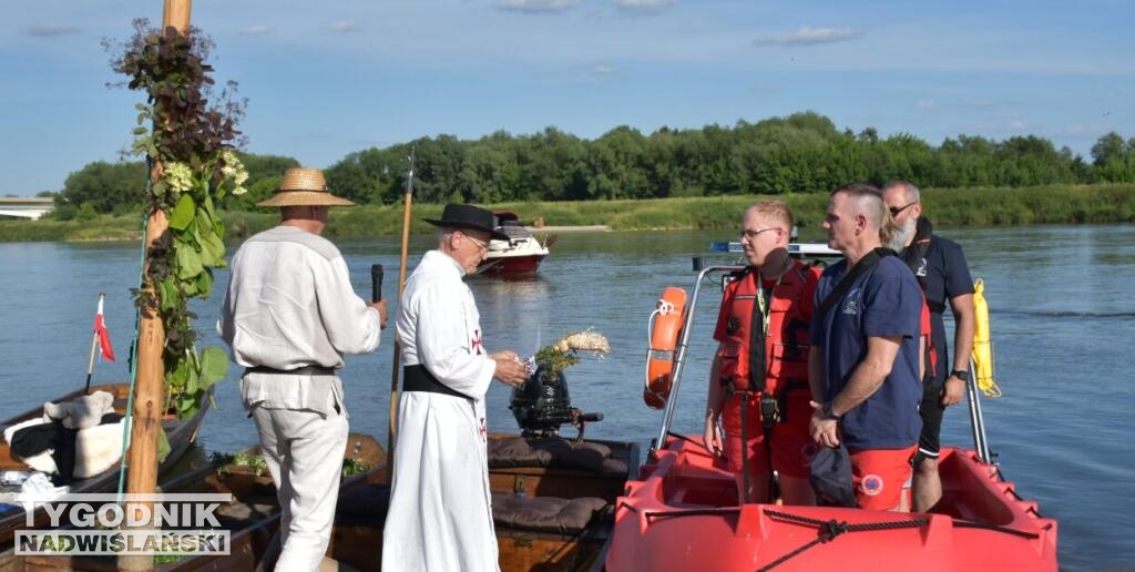 Pierwszy dzień Sandomierskich Wianków Flisackich