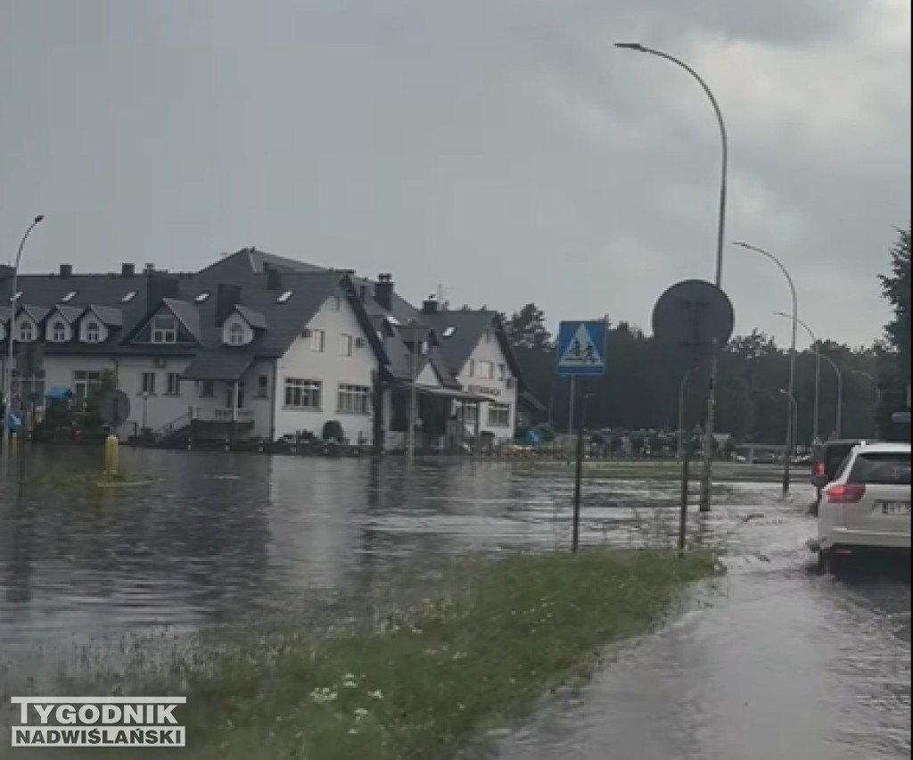 Zalane drogi w Stalowej Woli