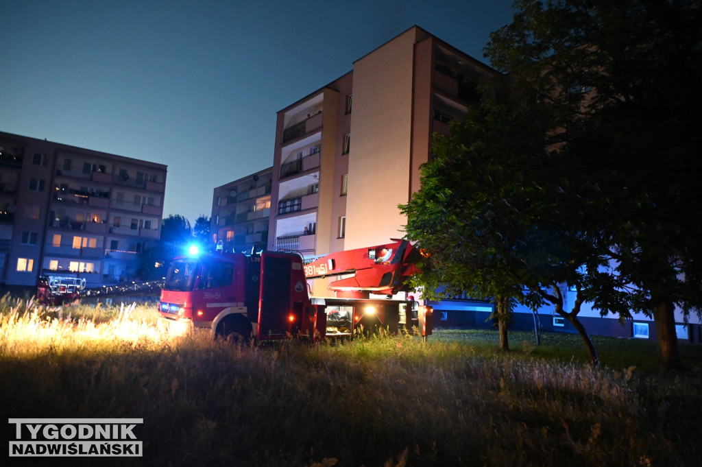 Pożar na ul. Zwierzynieckiej w Tarnobrzegu