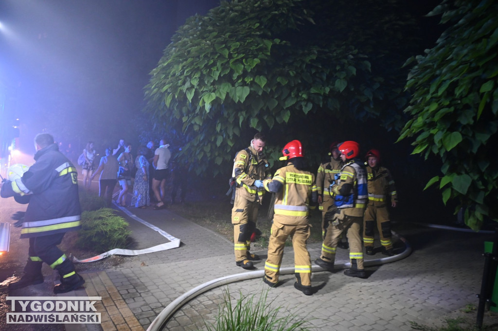 Pożar na ul. Zwierzynieckiej w Tarnobrzegu