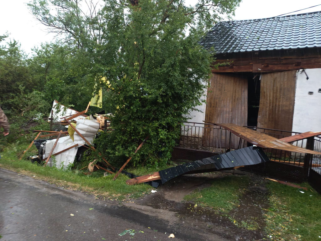 Skutki burzy w powiecie staszowskim