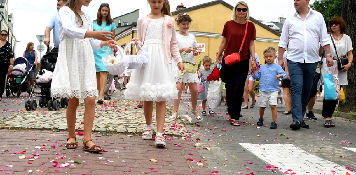 Procesja Bożego Ciała w Tarnobrzegu [zdjęcia]