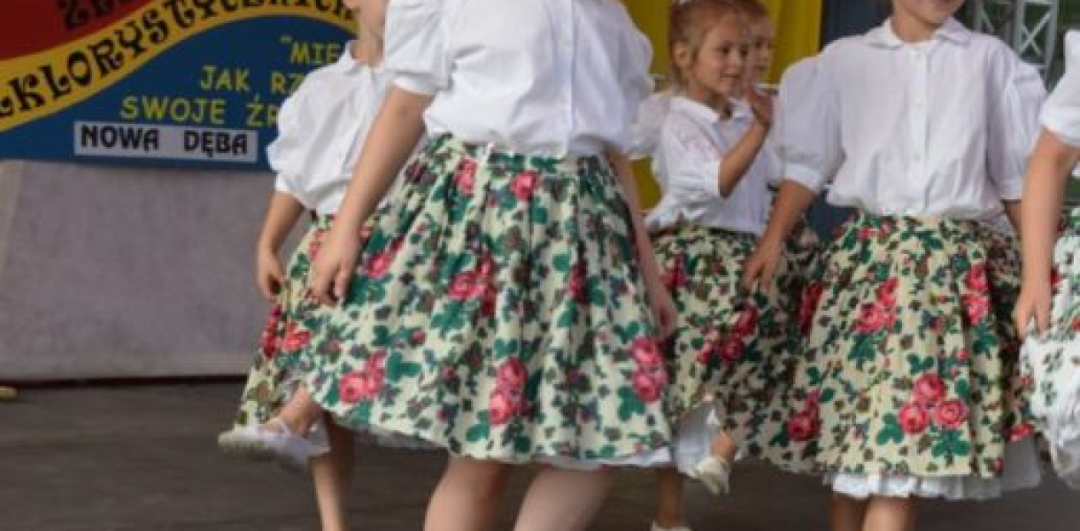 "Mieć jak rzeka swoje źródło" w Nowej Dębie [zdjęcia]