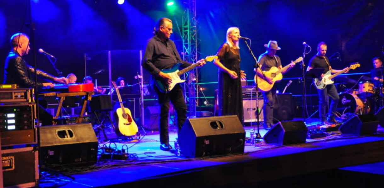 Wieczór z muzyką zespołu Breakout [zdjęcia]