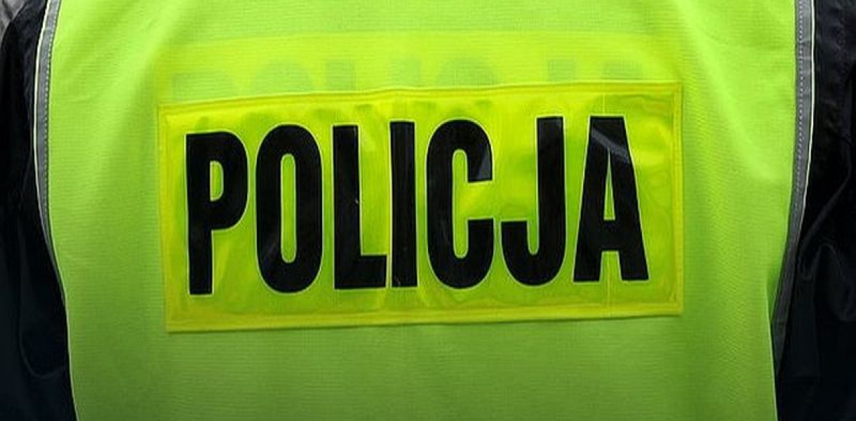 Po wypiciu wina trafili do szpitala. Jeden z nich zmarł