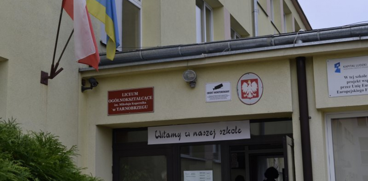 Koronawirus. Tarnobrzescy licealiści objęci kwarantanną