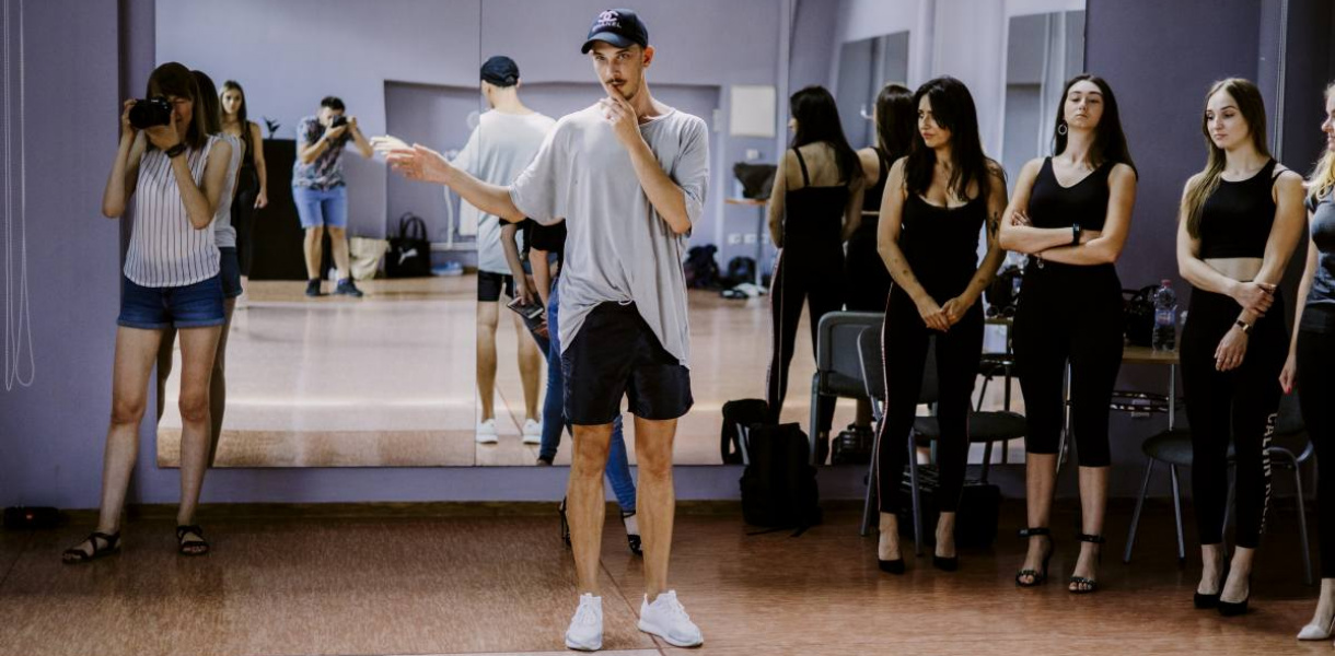 Modelki i organizatorzy rozpoczęli przygotowania do Sandomierz Fashion Street [zdj