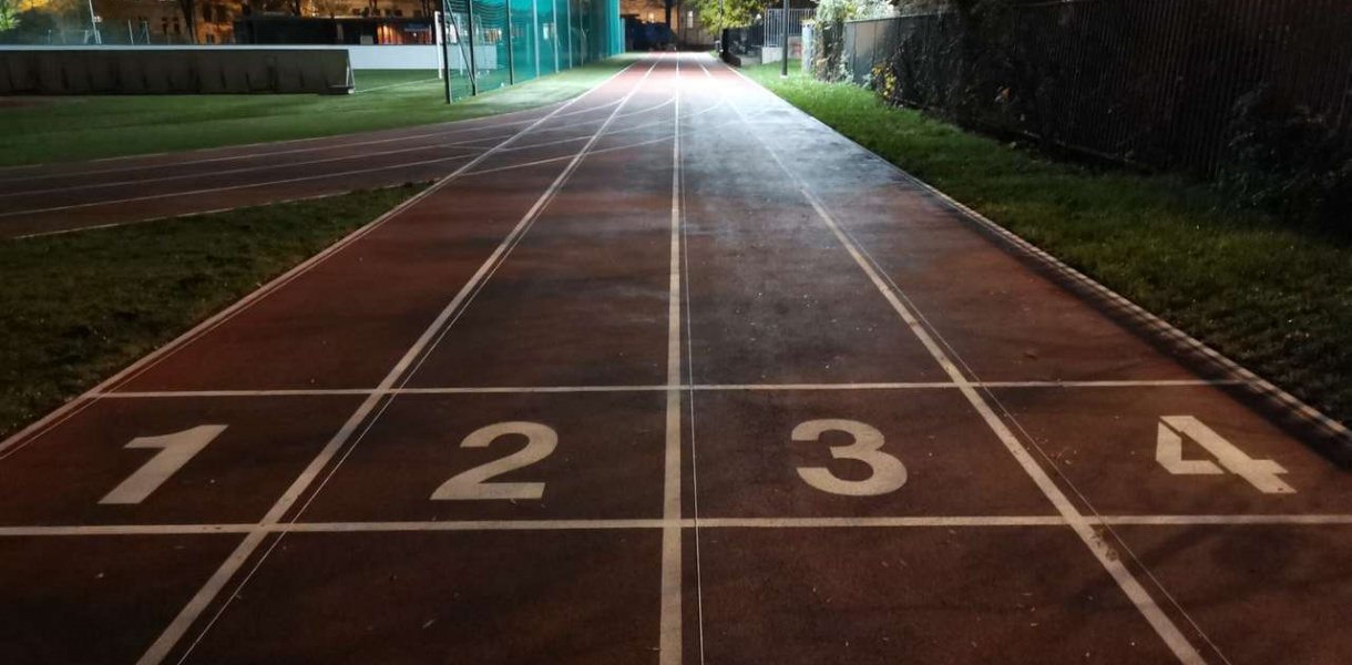 Nawierzchnie poliuretanowe - czym są i jak się je wykorzystuje?