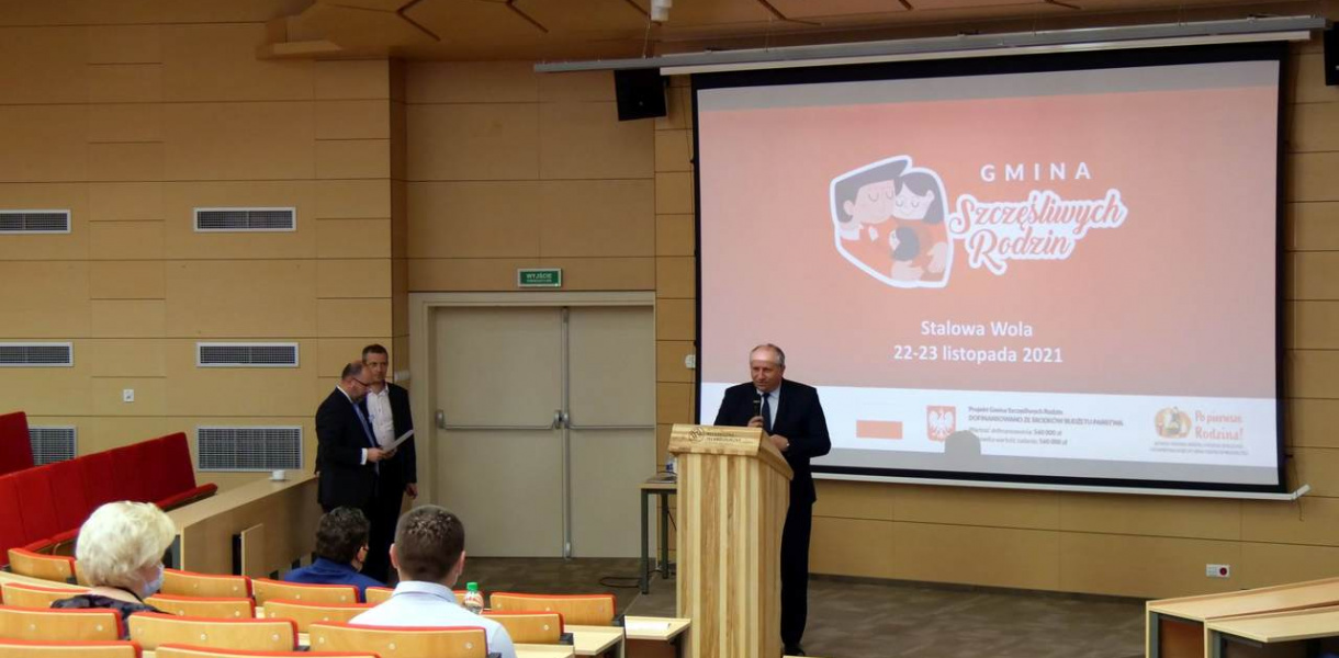 Stalowa Wola dołącza do projektu Gmina Szczęśliwych Rodzin [zdjęcie]