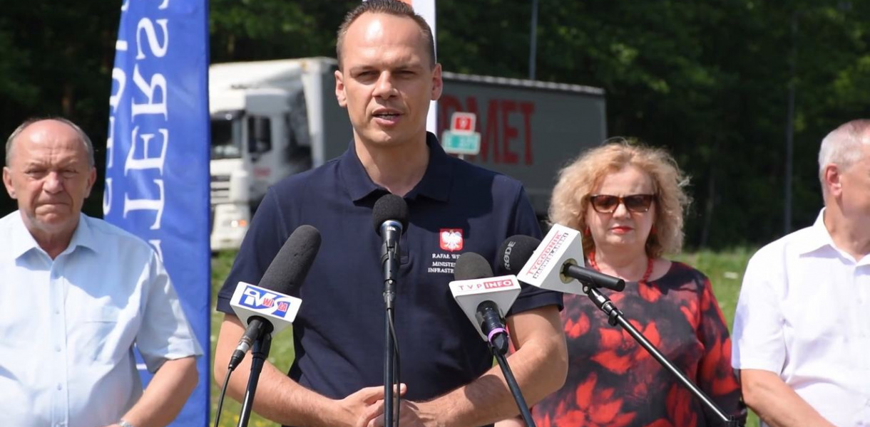 To będą przełomowe zmiany - wywiad z wiceministrem infrastruktury Rafałem Weberem 