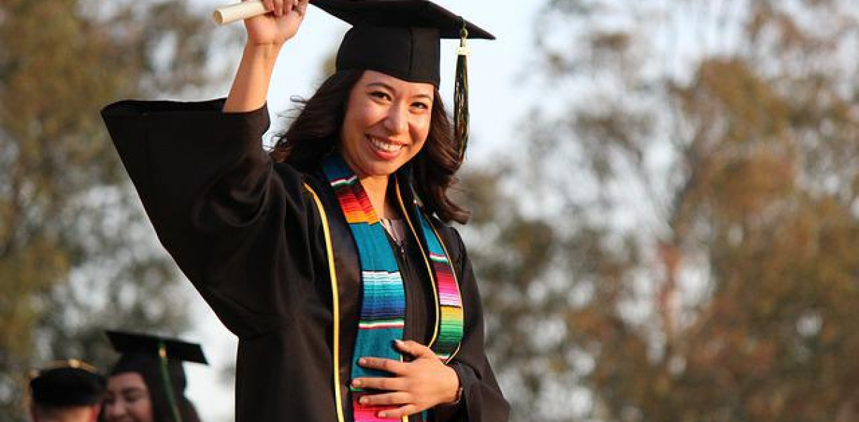 Certyfikowane kursy online za darmo - jak je znaleźć i z nich korzystać?