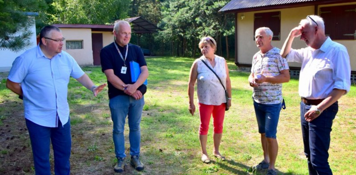 Tarnobrzeg. Komisja oceniała najładniejsze ogródki działkowe [zdjęcia]
