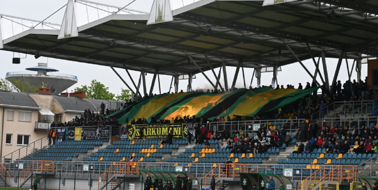 Są akty oskarżenia przeciwko kibicom po meczu Siarki z Motorem