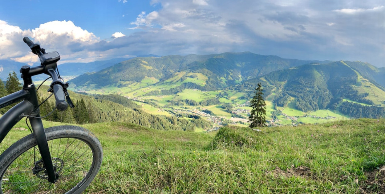 Rower elektryczny, a aktywność fizyczna: balans między wsparciem a wysiłkiem