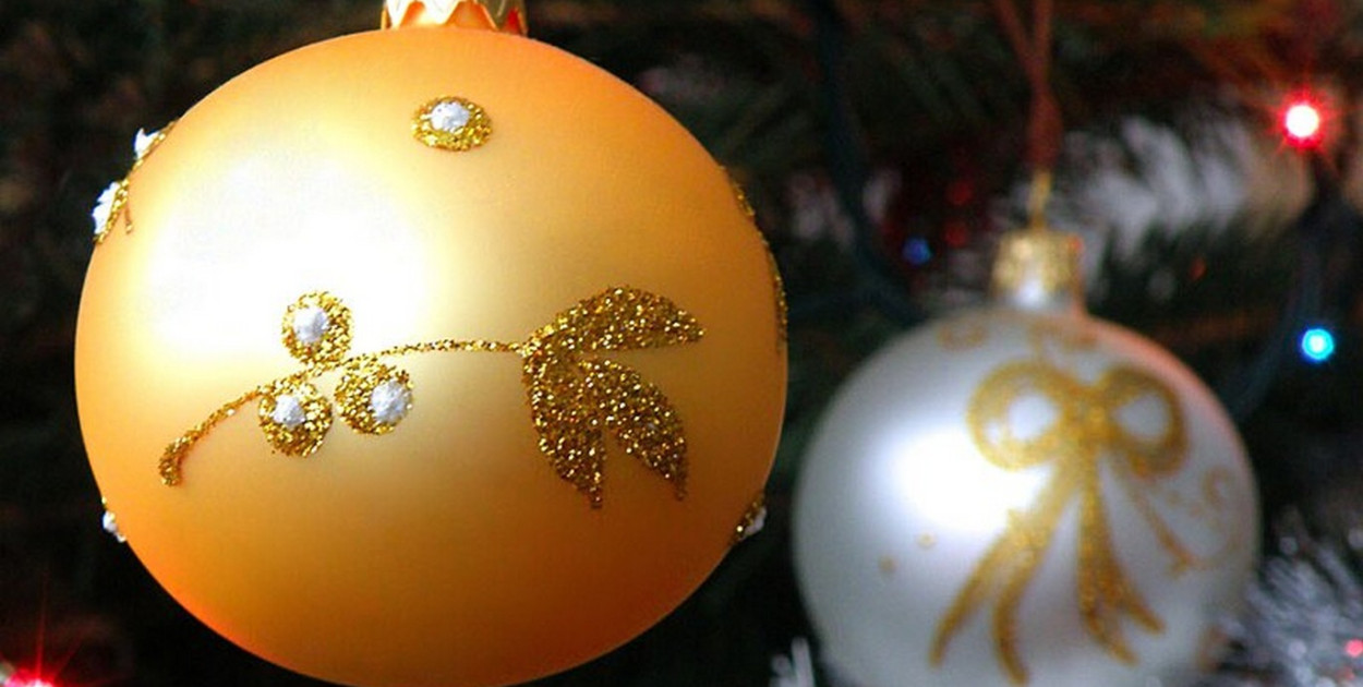 Poszukują starych bombek choinkowych. Można za nie dostać upominek