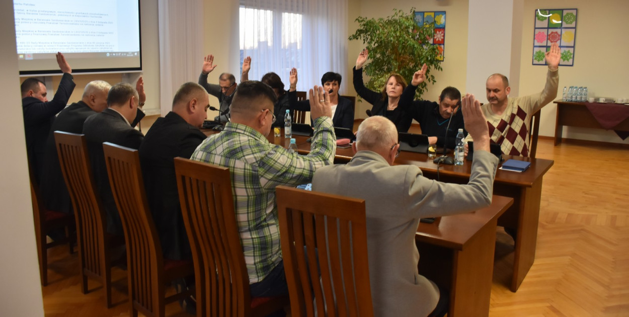 Przyjęto budżet gminy Baranów Sandomierski na 2024 rok [ZDJĘCIA]