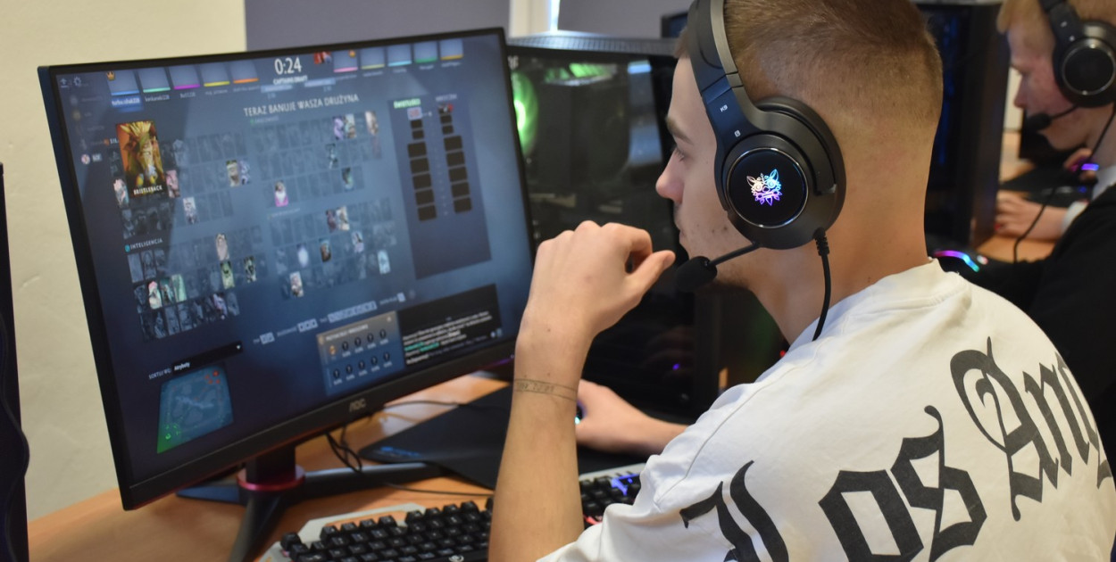 W Zespole Szkół nr 1 w Tarnobrzegu zorganizowano turniej w Dota.