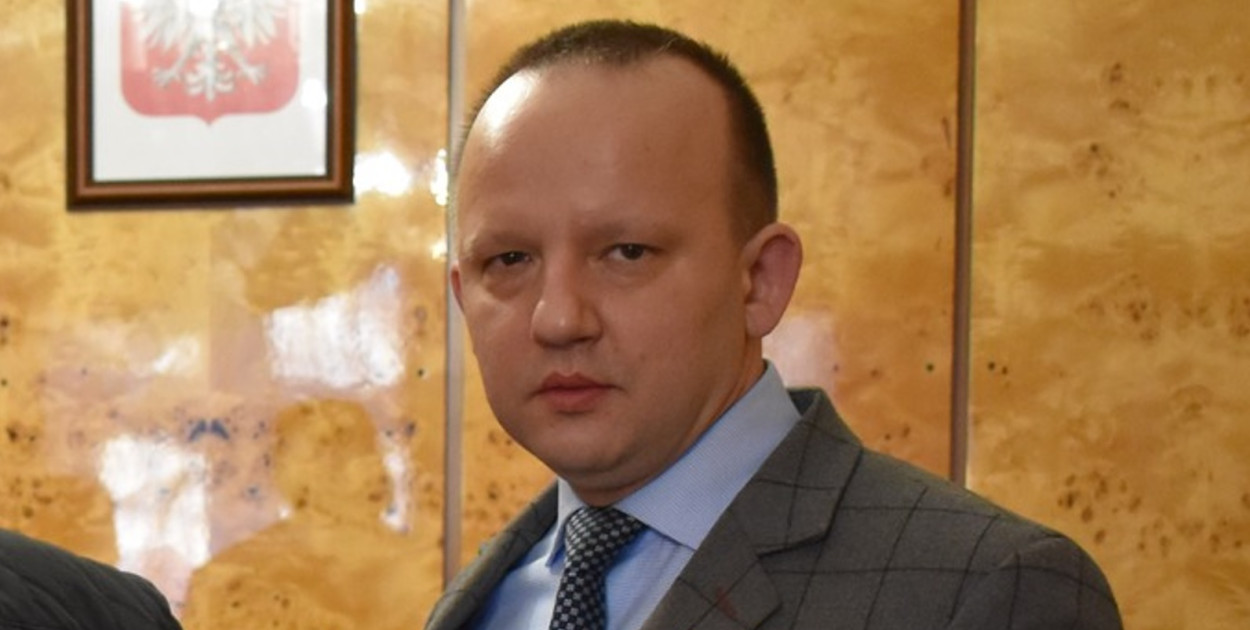 Marek Mazur zwycięża już w pierwszej turze wyborów!