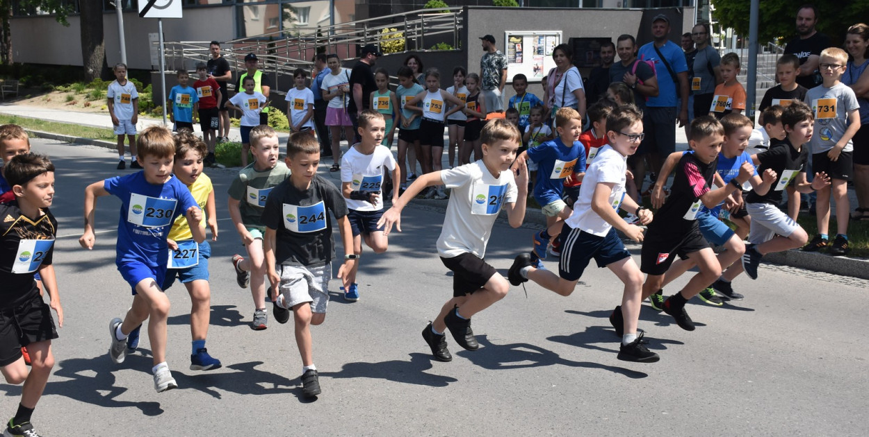 XXIV Biegi Uliczne w Nowej Dębie.