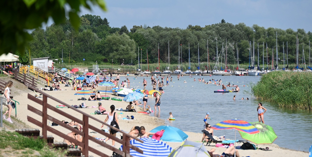 Piątek, 28 czerwca, nad Jeziorem Tarnobrzeskim