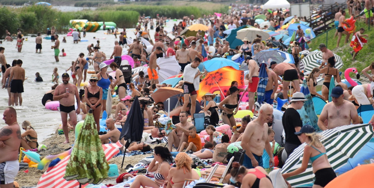 Oblężenie plaż nad Jeziorem Tarnobrzeskim – niedziela 30.06.2024