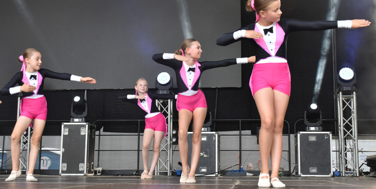 Najmłodsi prezentowali się na Dniach Sandomierza [ZDJĘCIA]  