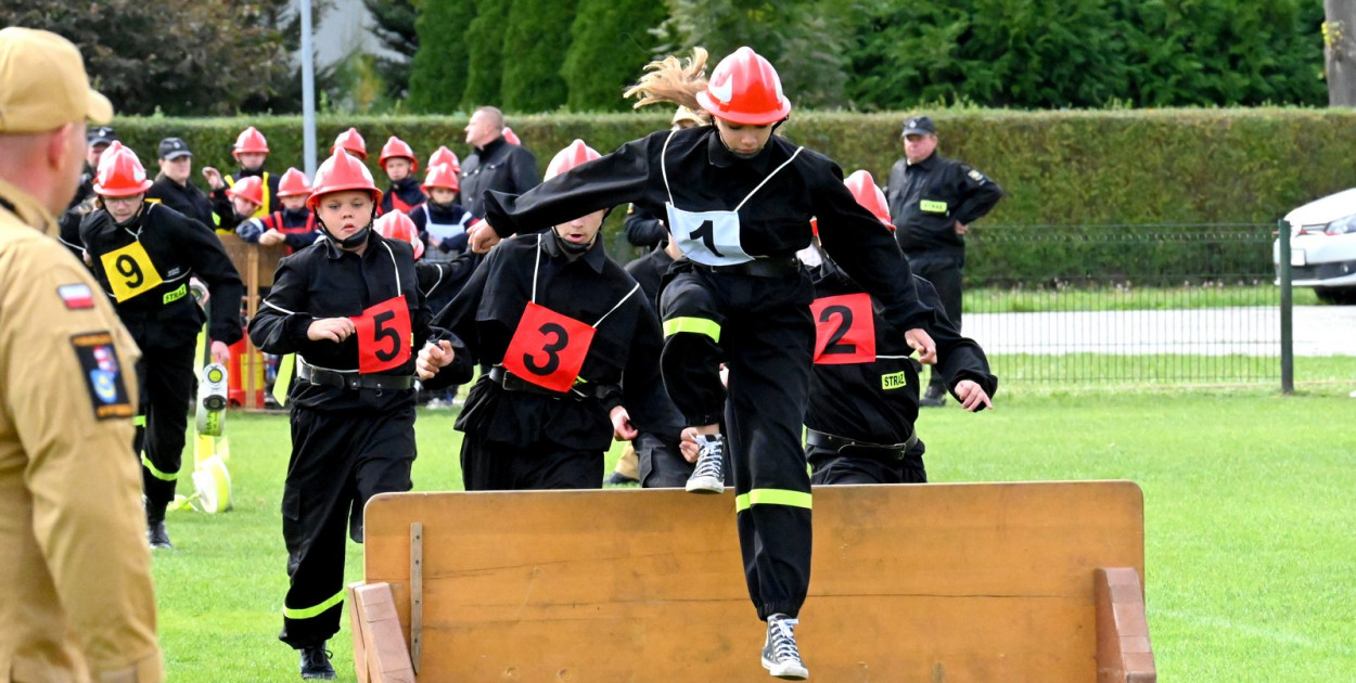 XIII Powiatowe Zawody Sportowo - Pożarnicze Ochotniczych Straży Pożarnych i Młodzieżowych Drużyn Pożarniczych w Grębowie
