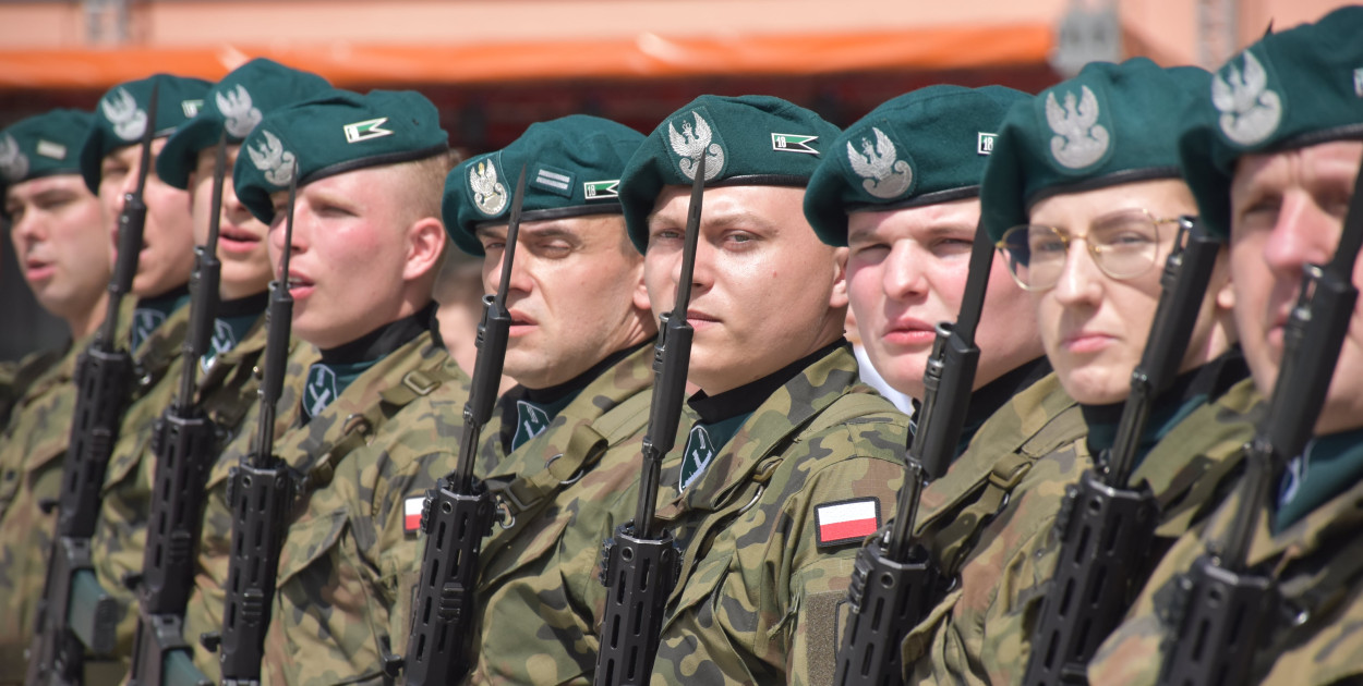 Akcja obywatelska po sztandar dla wojskowych w Nowej Dębie