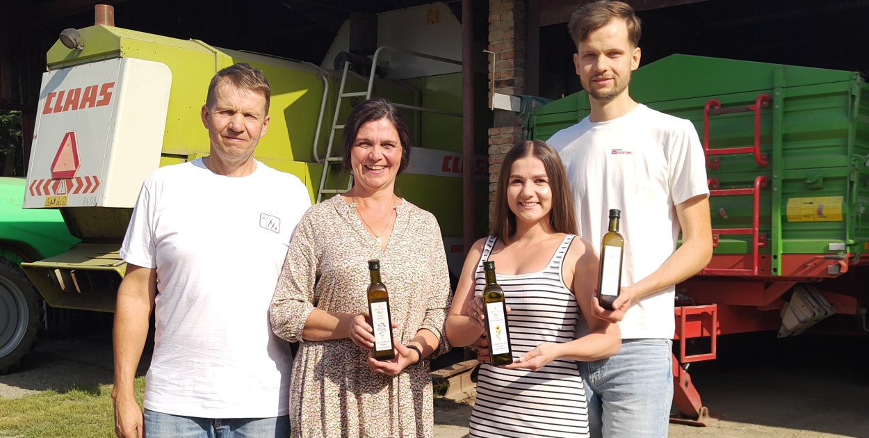 Oliwa z oliwek po tarnobrzesku. Rodzinna działalność prosto z Sobowa