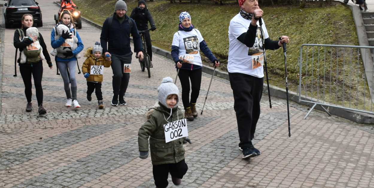 Oddali hołd Żołnierzom Wyklętym. Bieg Tropem Wilczym w Sandomierzu 