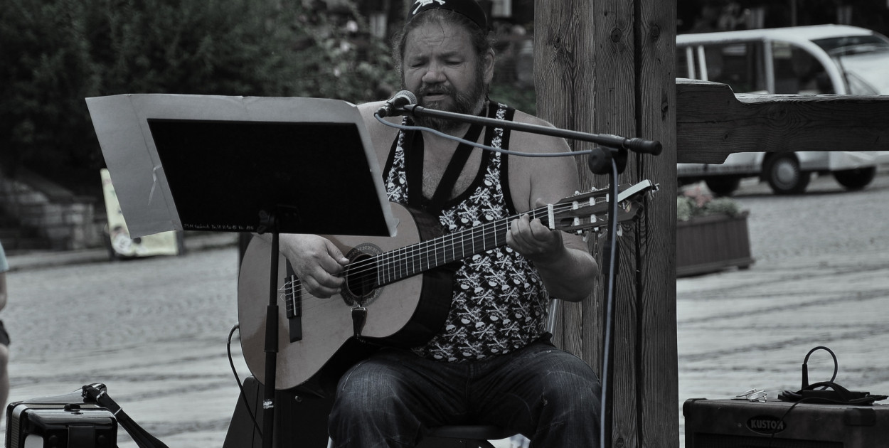 Marek Sochacki  