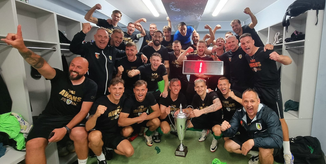 Stal Stalowa Wola awansowała na 1 ligi. Fot FB Stal Stalowa Wola PSA