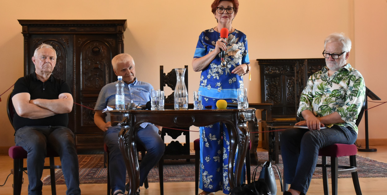 Jolanta Kwaśniewska na spotkaniu w Zamku Królewskim w Sandomierzu  