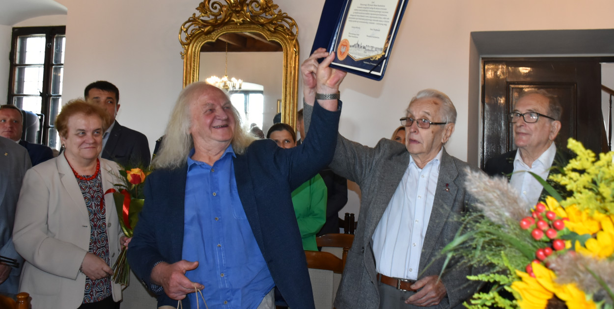 Cezary Łutowicz po odebraniu tytułu Honorowego Obywatela Miasta Sandomierza  