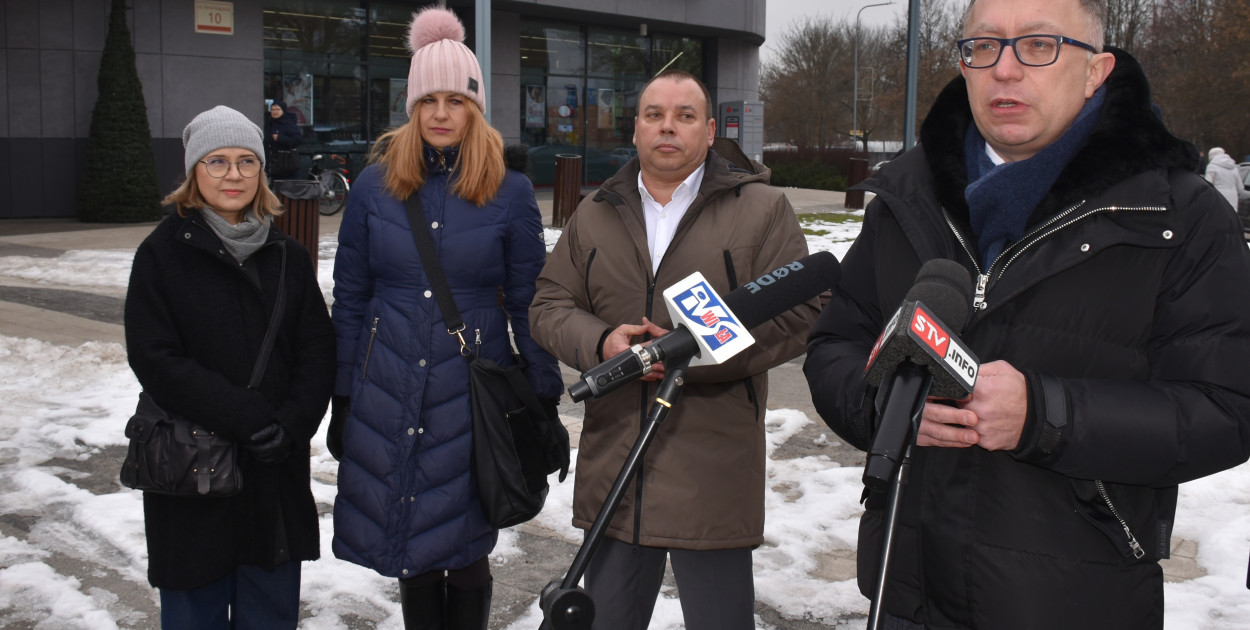 Konferencja prasowa polityków PO w Sandomierzu 